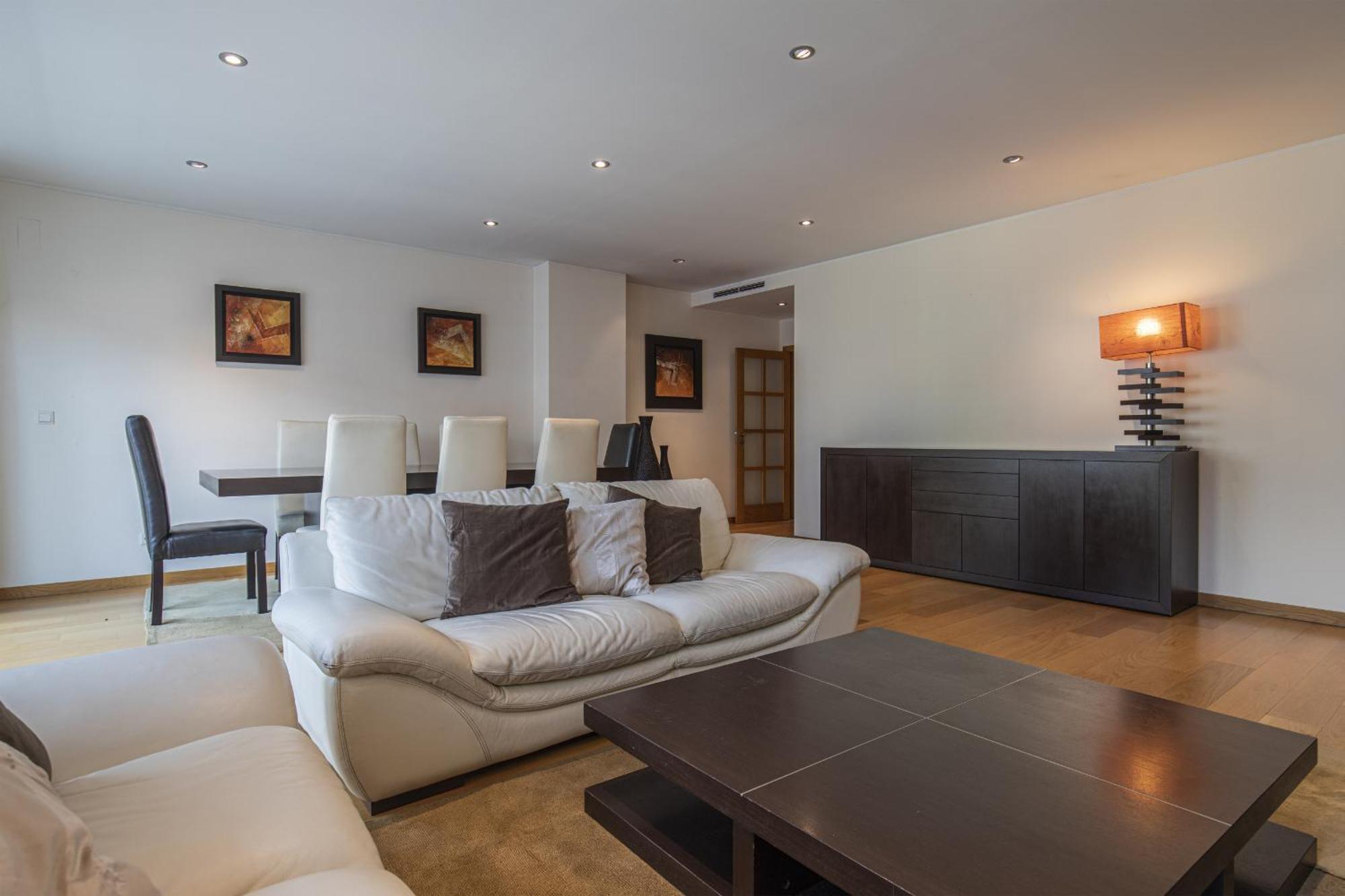 2 Bedroom Large Apartment By Innkeeper Lizbona Zewnętrze zdjęcie